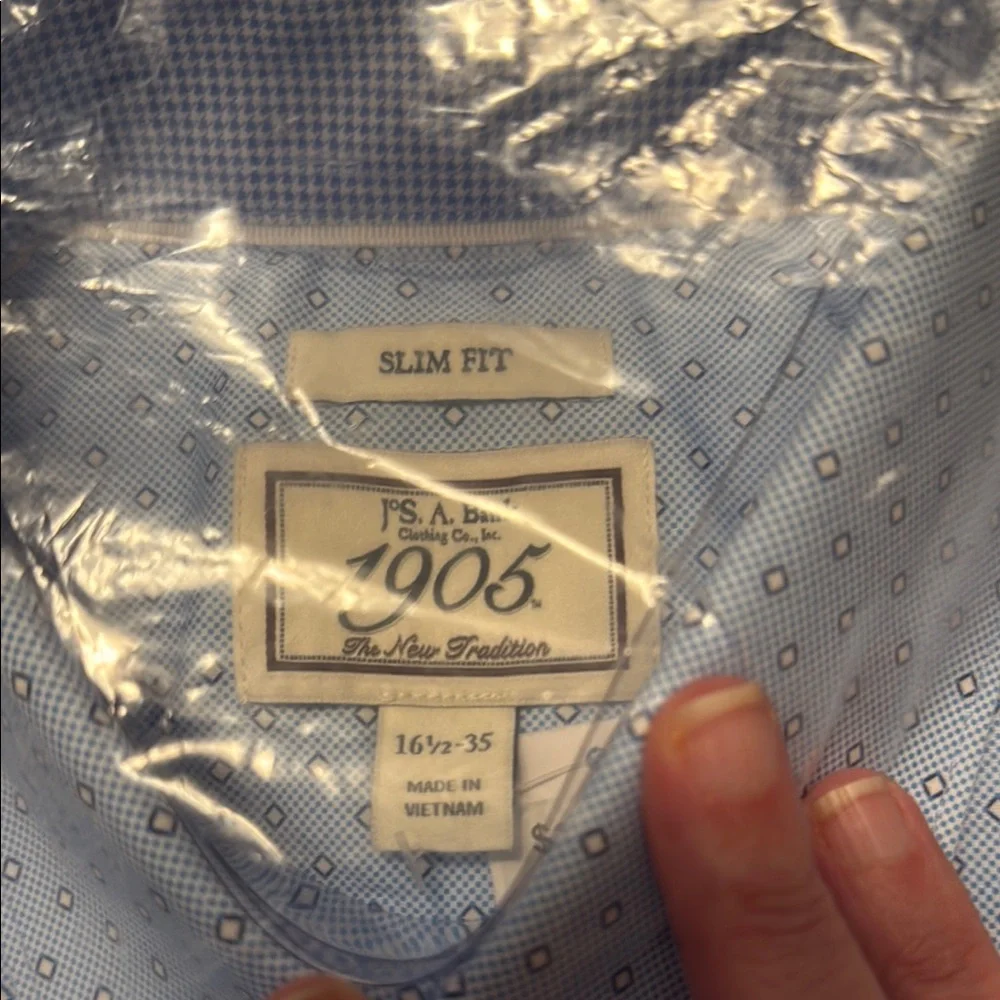 Jos. A. Bank Blue Dress Shirt Classic Design - Picture 2 of 3